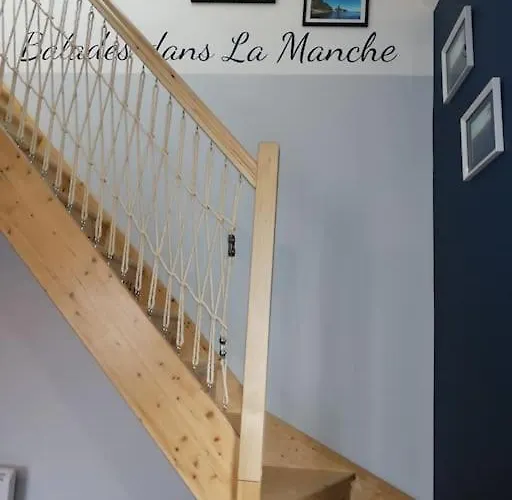 Les Ganivelles, Maison A 350 M De La *